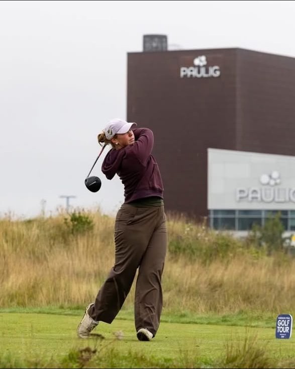 Bettiina Törmänen golfvalmentaja, ÄssäGolf
